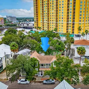 Lovely Historic Near Amelia Arena + Hyde Park Tampa